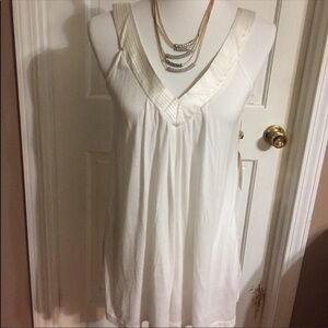 Joe’s Sleeveless Shirt Top